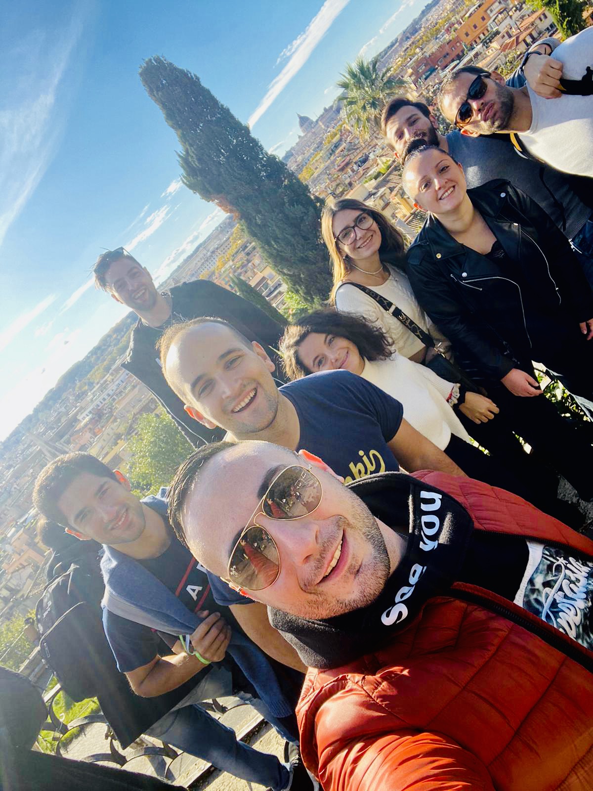 Foto staff ESN GENOVA evento ICE 2022